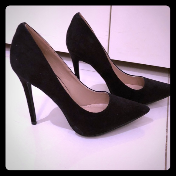 Shoes - Reduced price! Gorgeous suede heel.